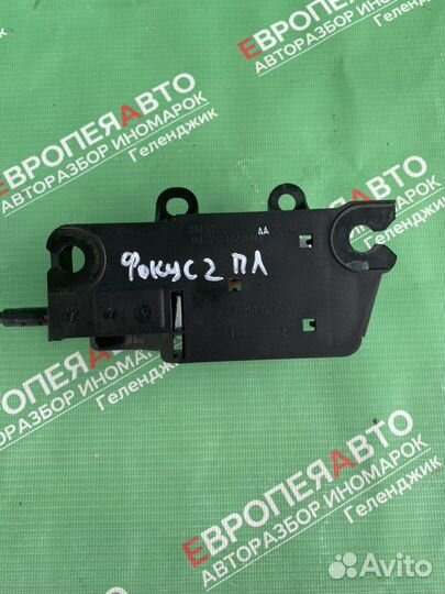 Ручки дверей внутренние Ford Focus 2