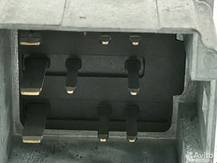 Кнопка аварийной сигнализации Ford Focus 2001