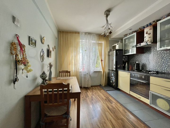 2-к. квартира, 51 м², 3/5 эт.