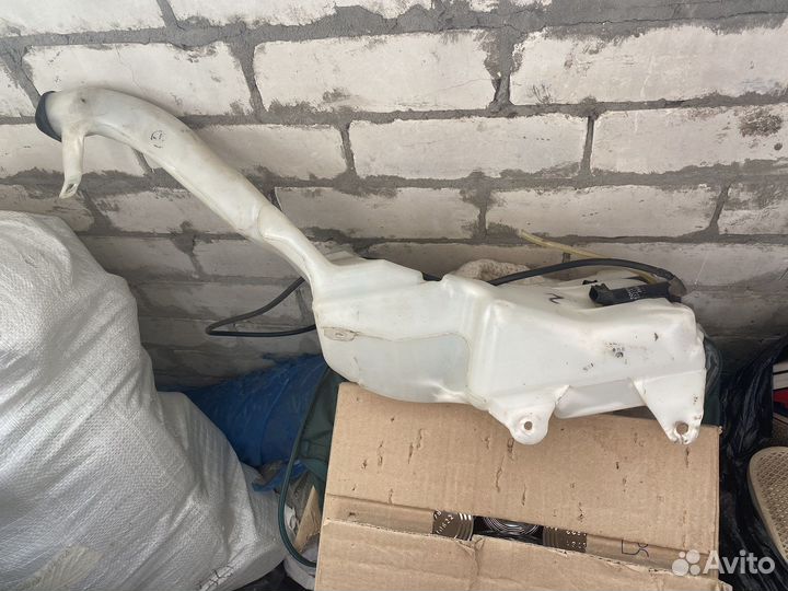 Бачок омывателя