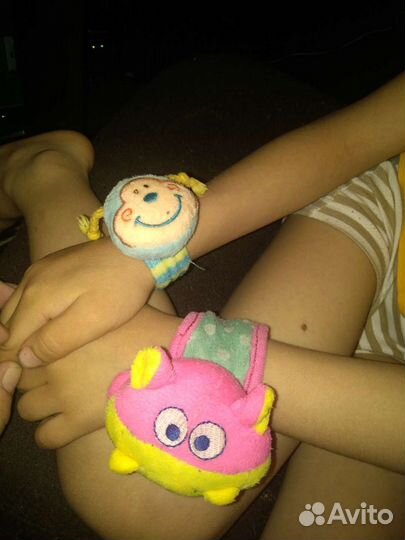 Погремушки и грызунки для малышей