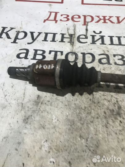 Полуось передняя левая Renault Scenic