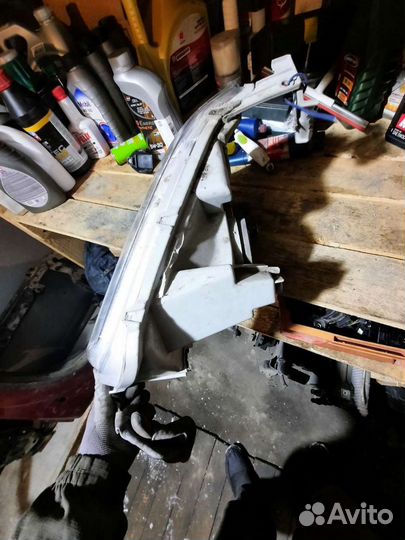 Фара правая сузуки гранд витара 3дв