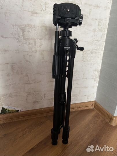 Штатив для фотоаппарата и телефона