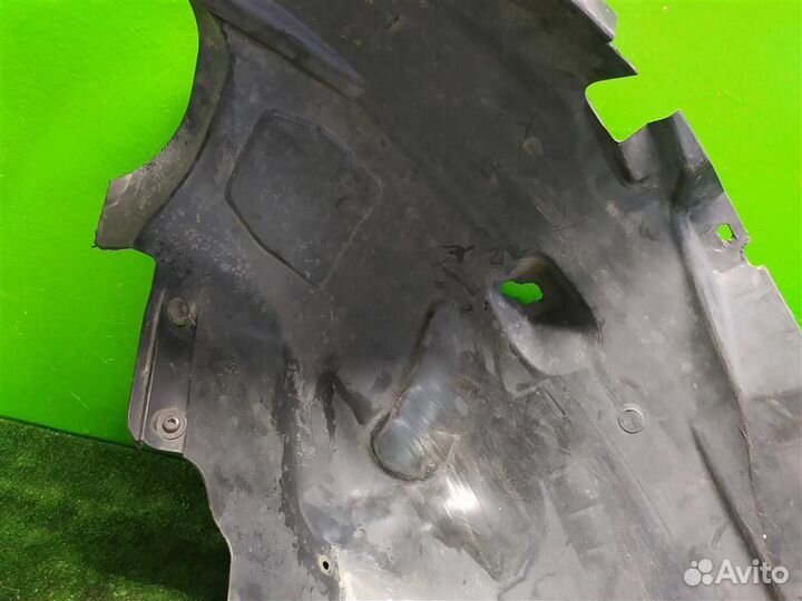 Подкрылок передний правый Ford Focus 3 (CB8) 2015