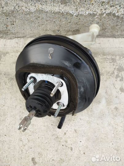 Вакуум тормозной Peugeot 207