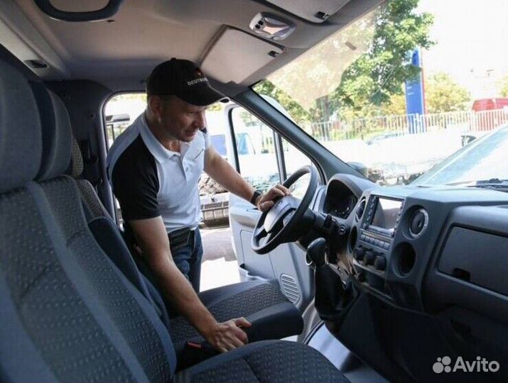 Водитель в компанию