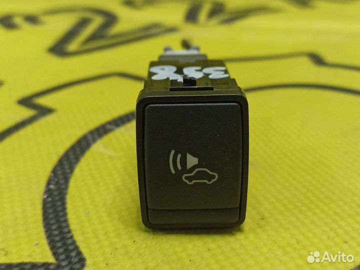 Кнопка Nissan Note HE12 HR12DE-EM57 2019