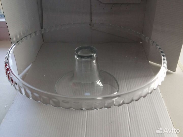 Блюдо для торта на ножке