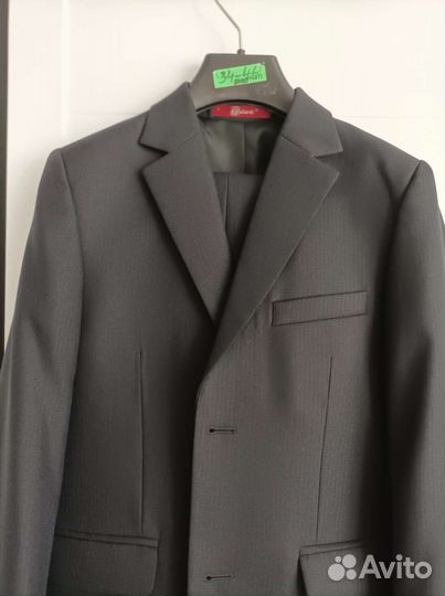 Новый школьные костюм на мальчика 146 рост