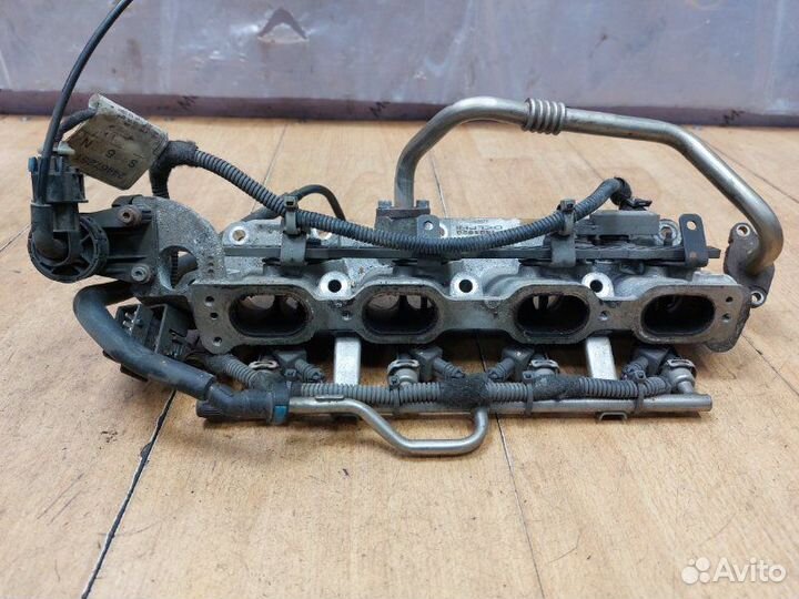 Коллектор впускной Opel Zafira B минивэн Z16XEP