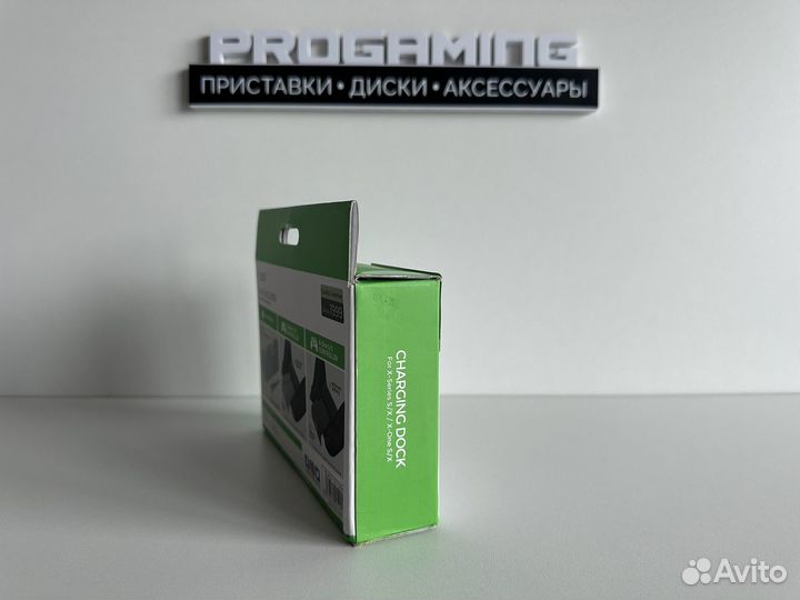 Зарядная станция Xbox One / Series