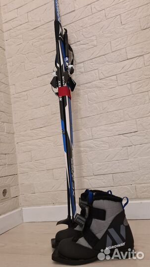 Беговые лыжи 150+ палки+ботинки