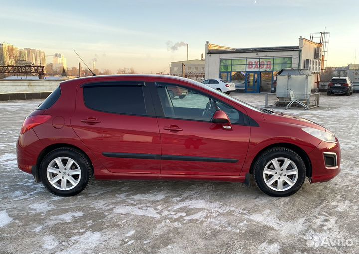 Peugeot 308 1.6 МТ, 2012, 181 000 км