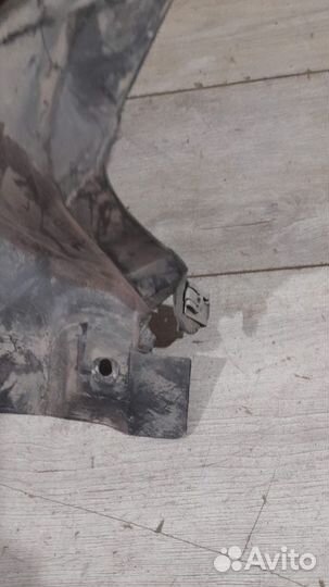 Подкрылок передний левый Mercedes W223 S Class С