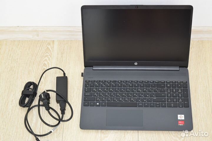 Ноутбук HP 15s-eq1155ur