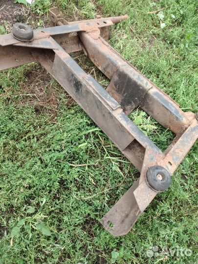 Подрамник газ самосвал 3309