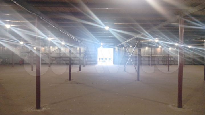 Склад, 608 м²