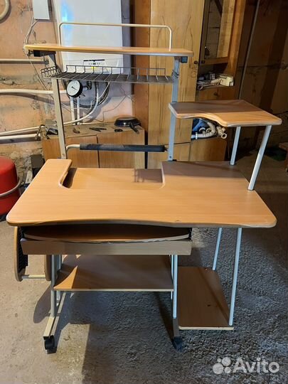 Компьютерный стол бу