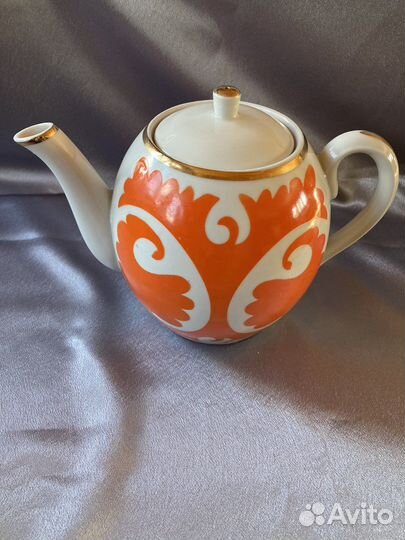 Чайник заварочный, сахарница фарфоровый СССР