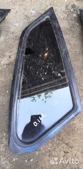 Стекло левое боковое глухое Ваз 2115 2109
