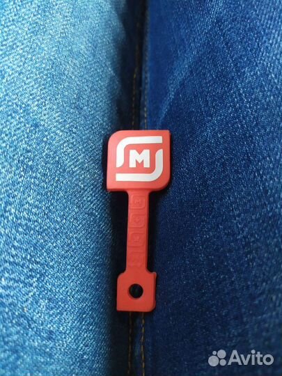 С крепыш магнит