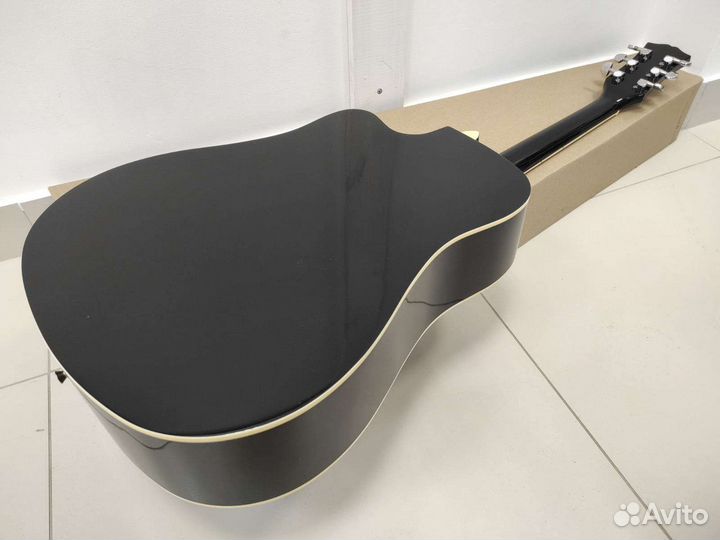 Гитара новая акустическая с большим корпусом