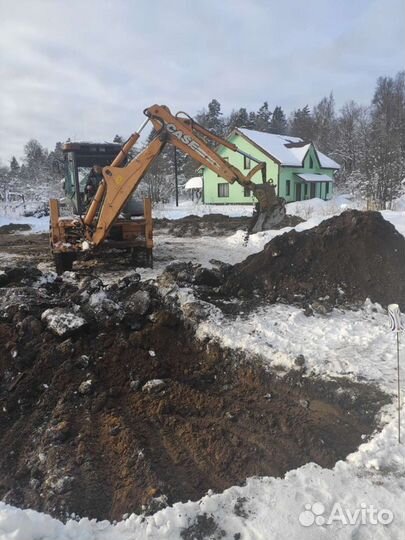 Аренда экскаватора-погрузчика с машинистом