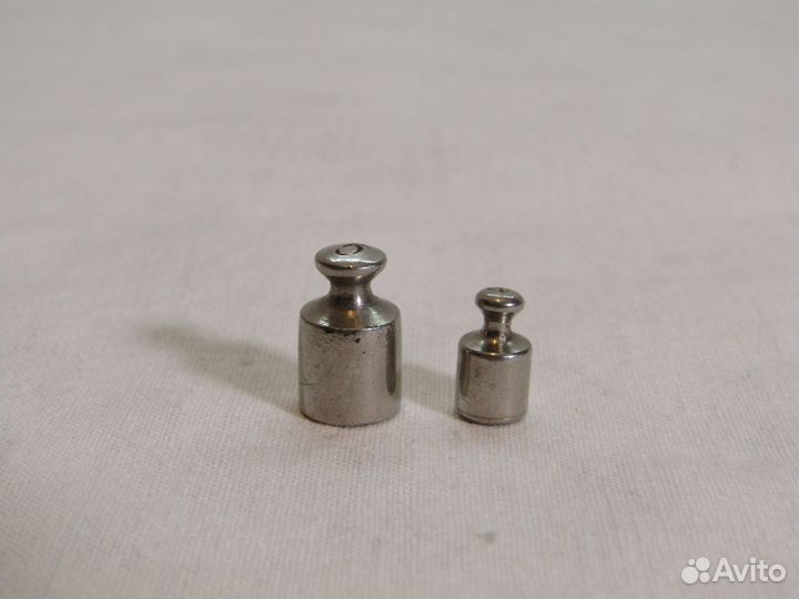 Гиря, гирьки старинные, разновесы, 5 и 2 гр №8093