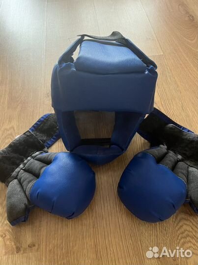 Детский Шлем и перчатки для единоборств