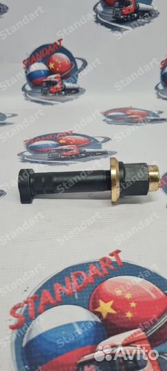 Шпилька+гайка задняя F3000 22 81.45501.0083 Qinyan