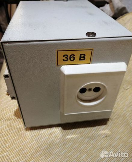 Понижающий трансформатор 380/36