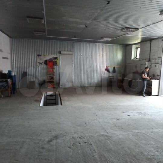 Помещение под сто, 150 м²
