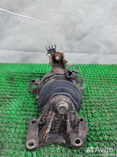 Опора (подушка) двигателя передняя Lexus RX300 (M