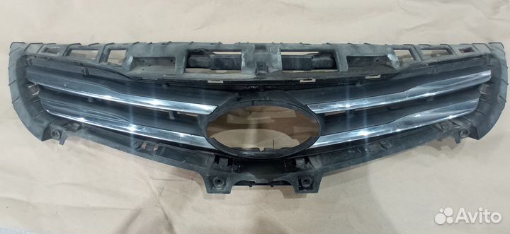 Решетка радиатора на hyundai solaris 1