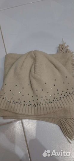 Шапка с шарфом