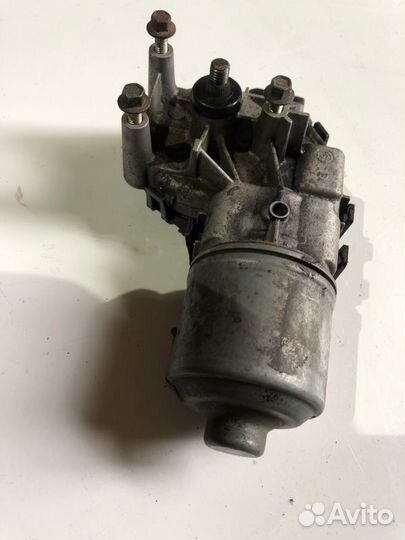 Моторчик стеклоочистителя передний Focus 2 Mazda 3