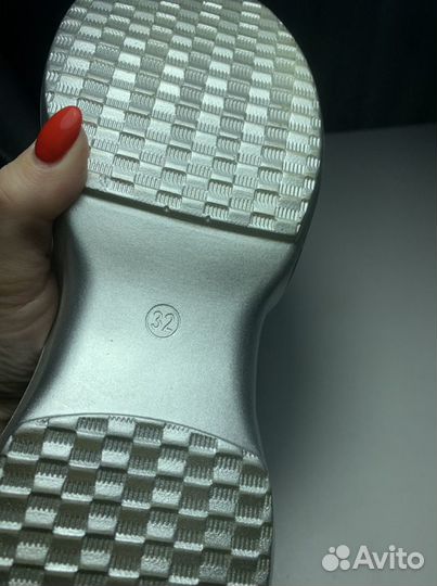 Ботинки для девочки демисезонные