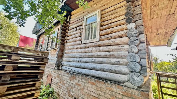 Дом 50 м² на участке 4,5 сот.