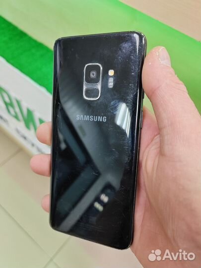 Samsung Galaxy S9, 4/128 ГБ