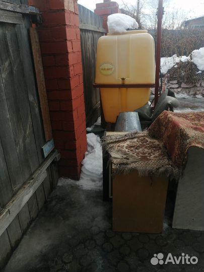 Навесной опрыскиватель