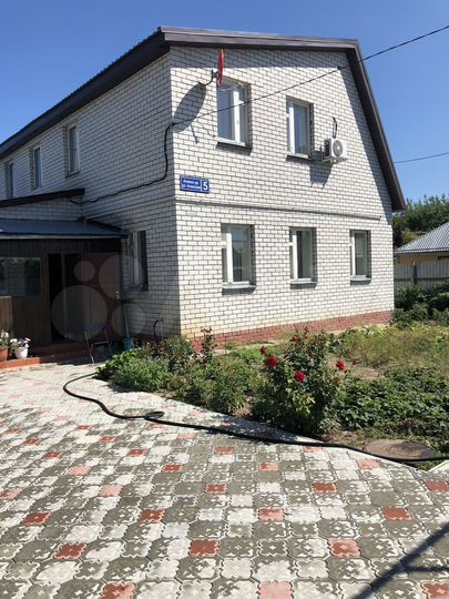 Коттедж 204 м² на участке 5 сот.