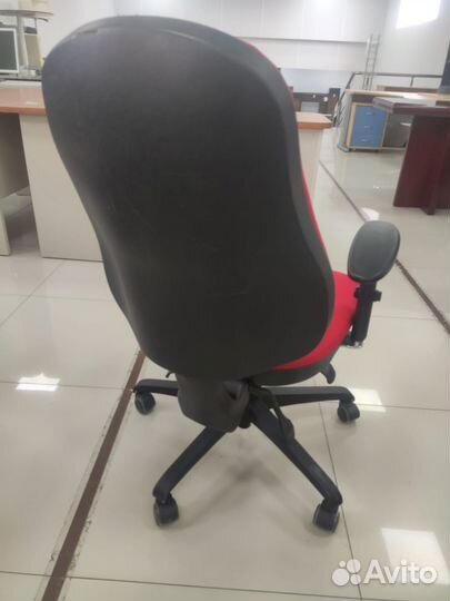Компьютерное кресло, кресло офисное, кресло