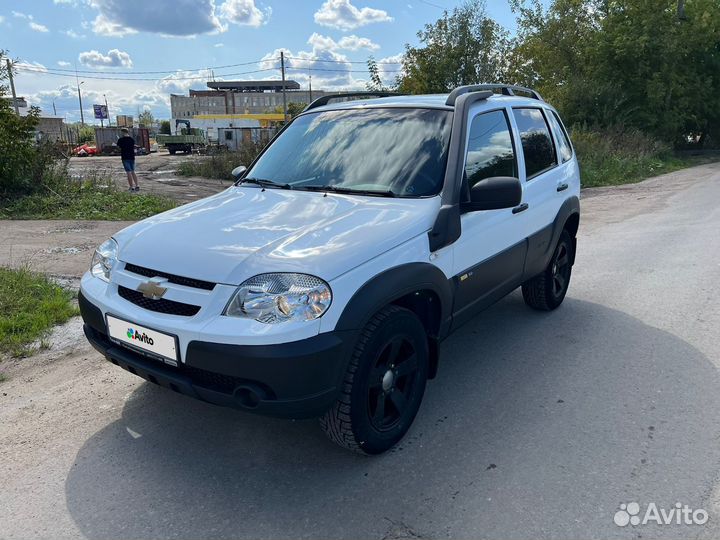 Chevrolet Niva 1.7 МТ, 2017, 18 000 км