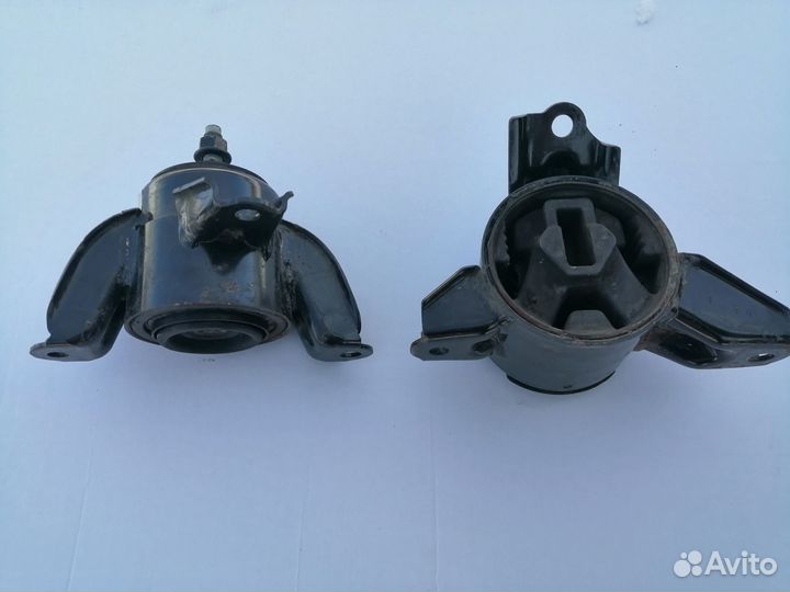 Опора двс Hyundai IX35 Kia Sportage