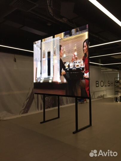 Аренда светодиодного экрана Р2, Р3, Р12 мм