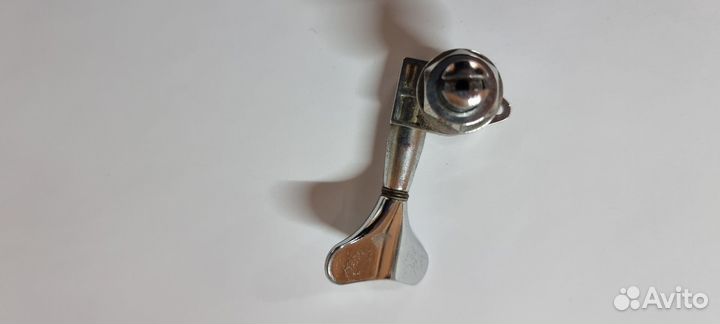 Колок R япония на бас гитару Aria Pro II поштучно