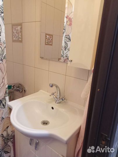 Тумба и шкафчик для ванной