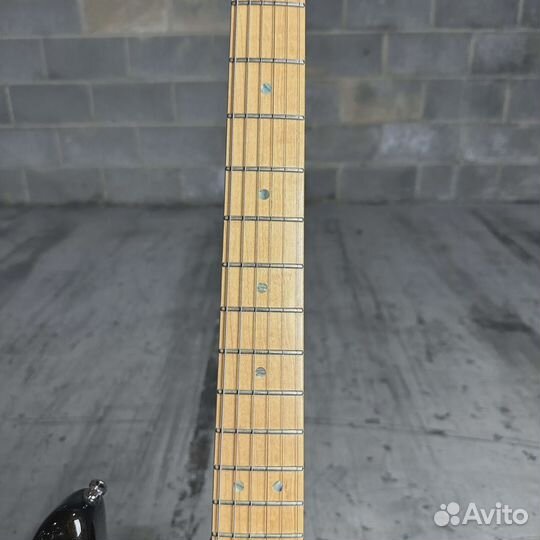 Электрогитара Fender American Deluxe Stratocaster