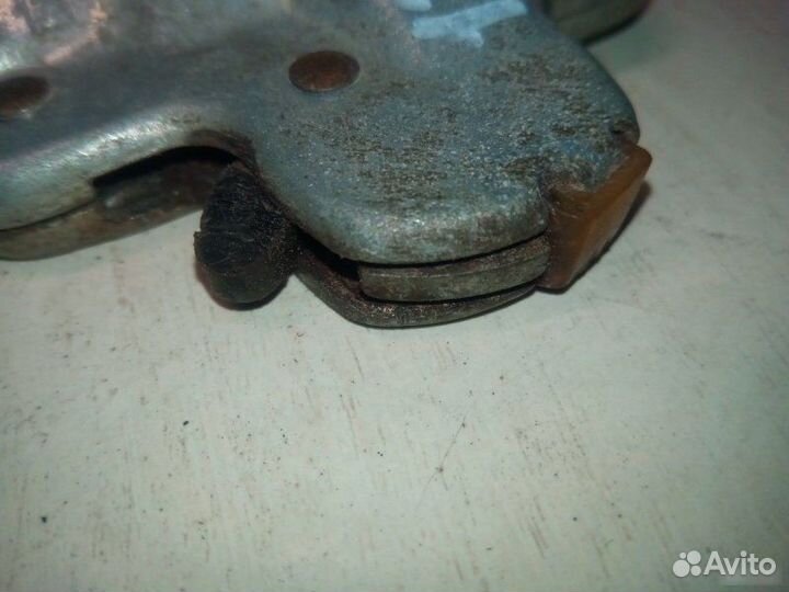 Замок багажника Opel Vectra A 1992